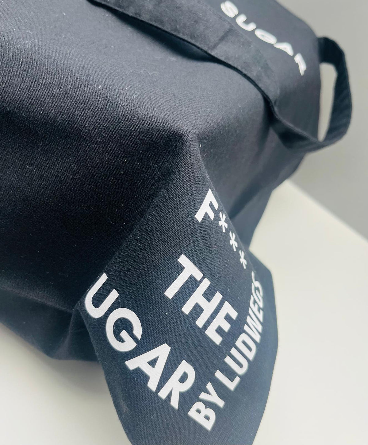 F*** THE SUGAR Einkaufstasche – Wiederverwendbare Tragetasche – Produktansicht 4
